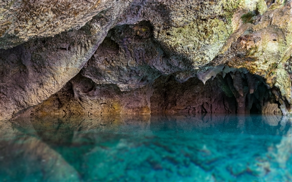Cabarete cave water and nature setting